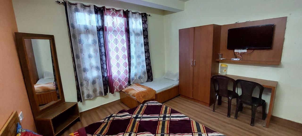 Peaceful Retreat Home Stay, Dalhousie Exterior photo